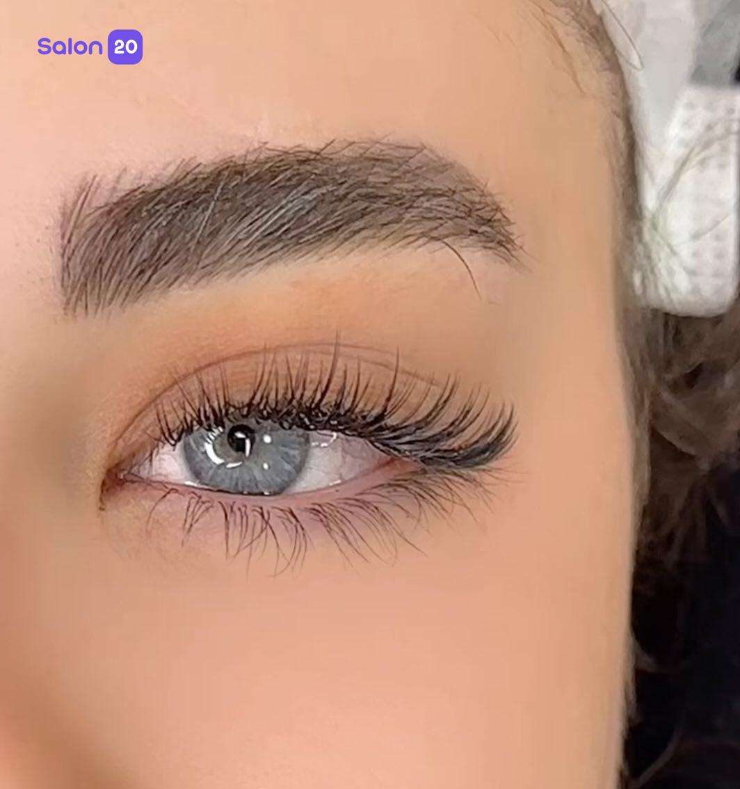 نمونه کار معصومه بیات (متخصص مژه) 1