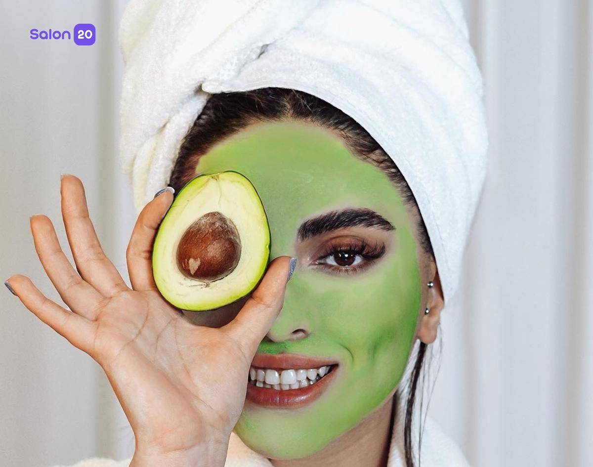 نمونه کار دنیا تسلیمی (متخصص پاکسازی پوست) 3