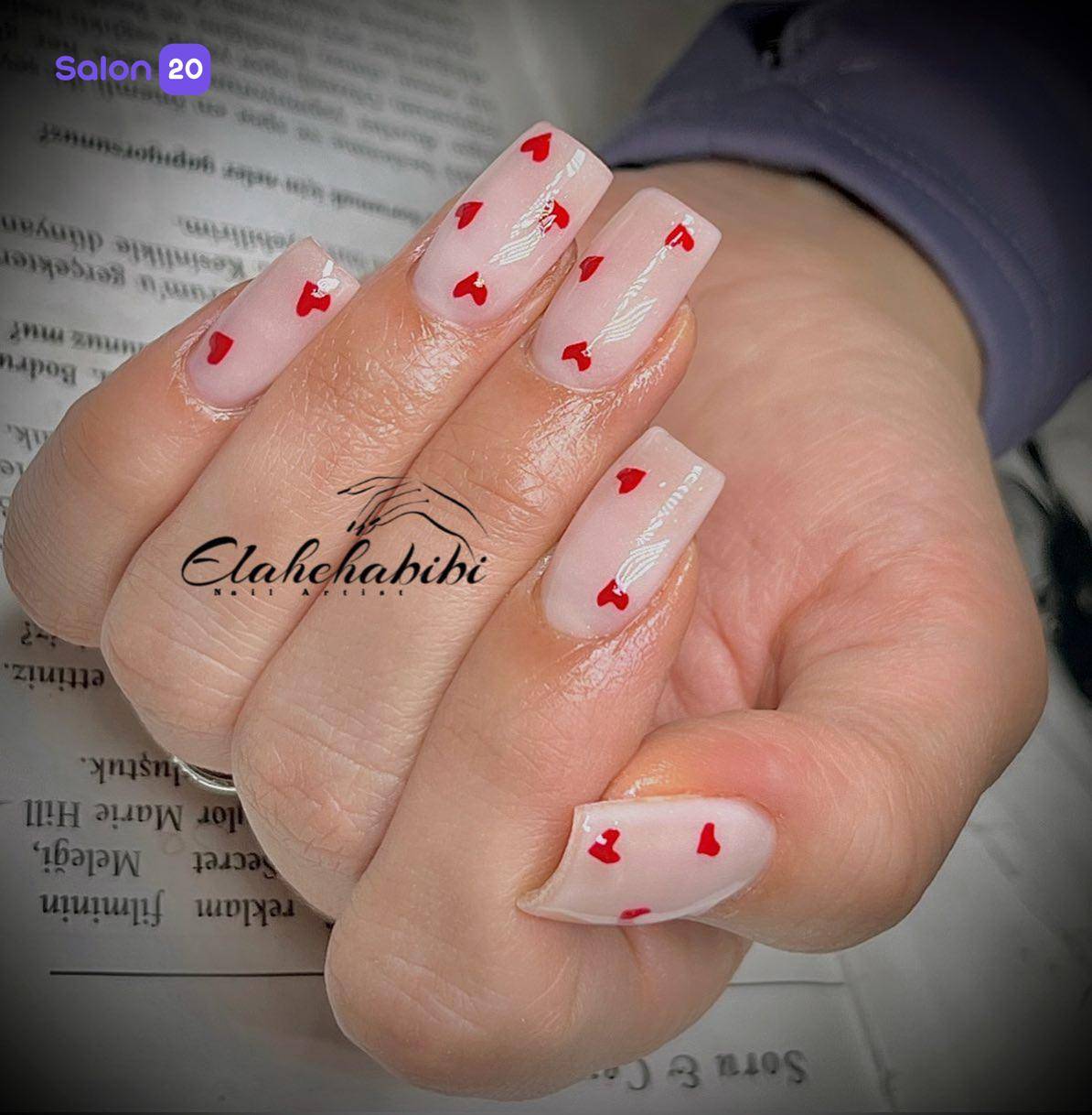 نمونه کار الهه حبیبی(متخصص کاشت ناخن) 3