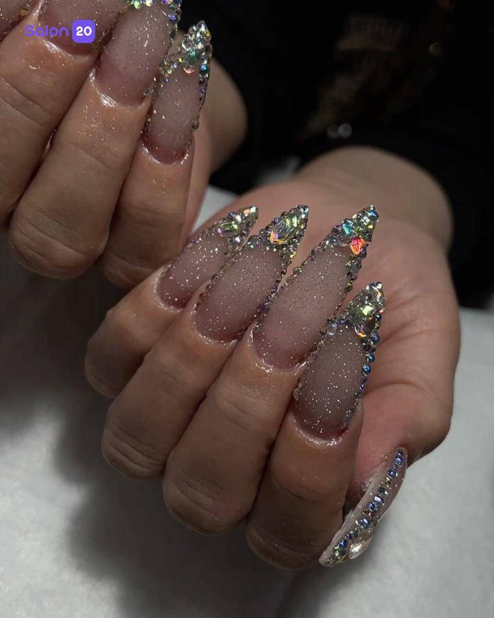 نمونه کار شیرین مرتضوی (متخصص ناخن) 4
