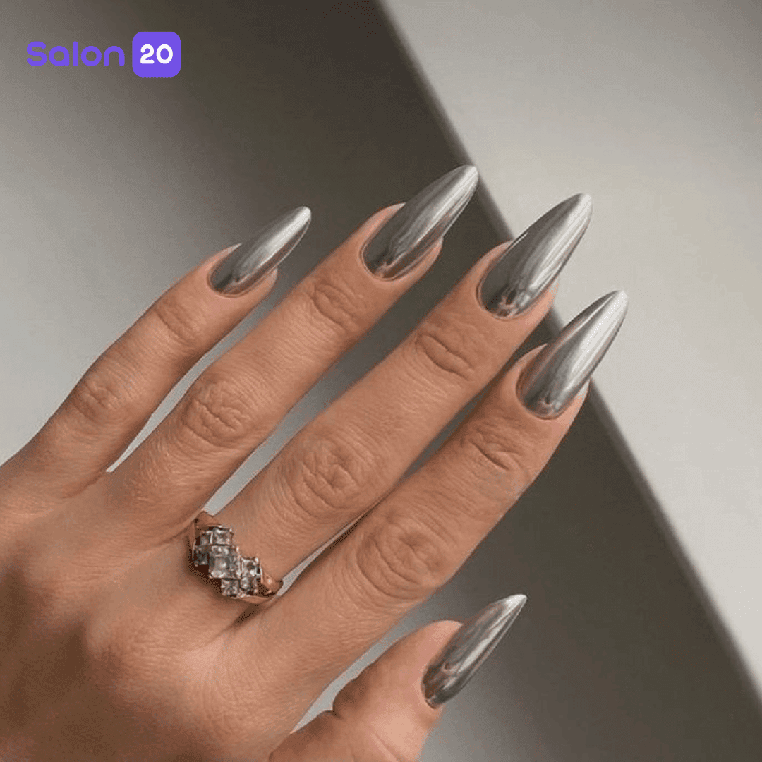 رنگ لاک نقره ای به پوست گندمی میاد